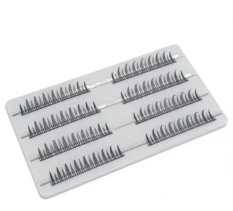 Natural Wispy Segmented Cluster Lashes false eyelash product